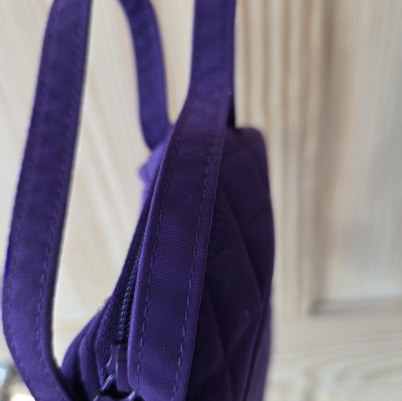 New with tags purple Vera Bradley insulated lunch box - Picture 6 of 9